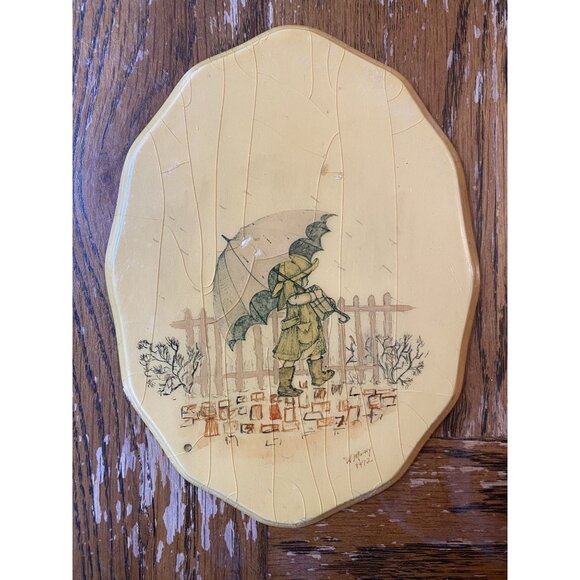 Vintage 1973 W. Mann Wooden Plaque With Girl & Umbrella Illustration - Picture 1 of 6